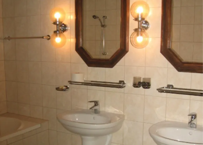 Hotel Konferencia