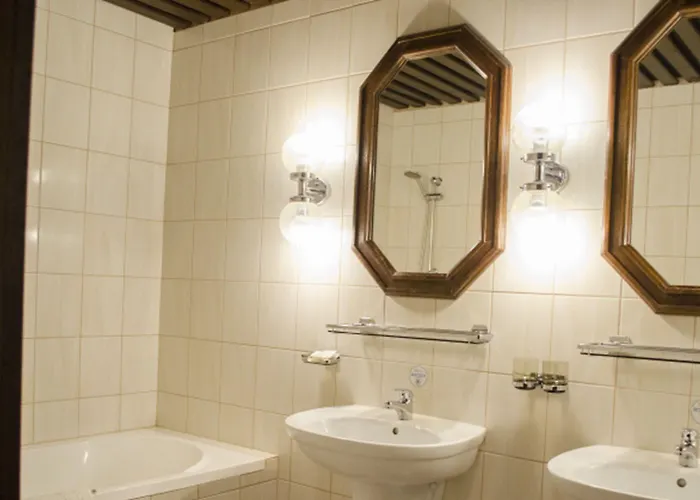 Hotel Konferencia 3*