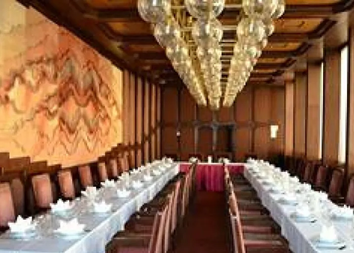 Konferencia 3*